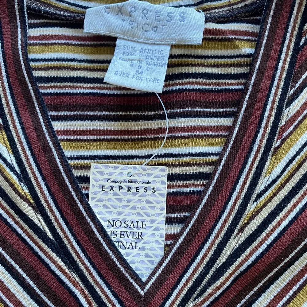 NWT Express V-Neck Multicolor‎ Tops M (Lot of 2) - Picture 7 of 8